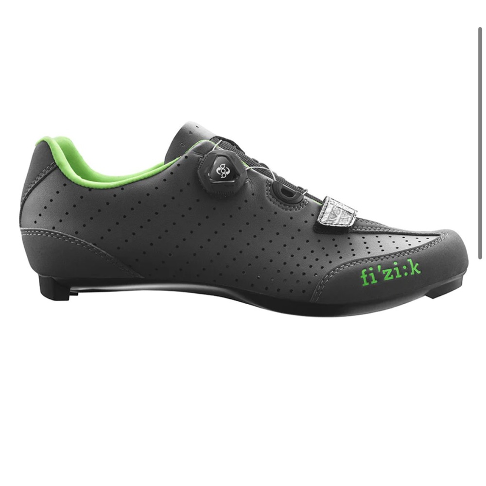 Fizik Cycling Shoes - Size EUR 39. Gray with green.
